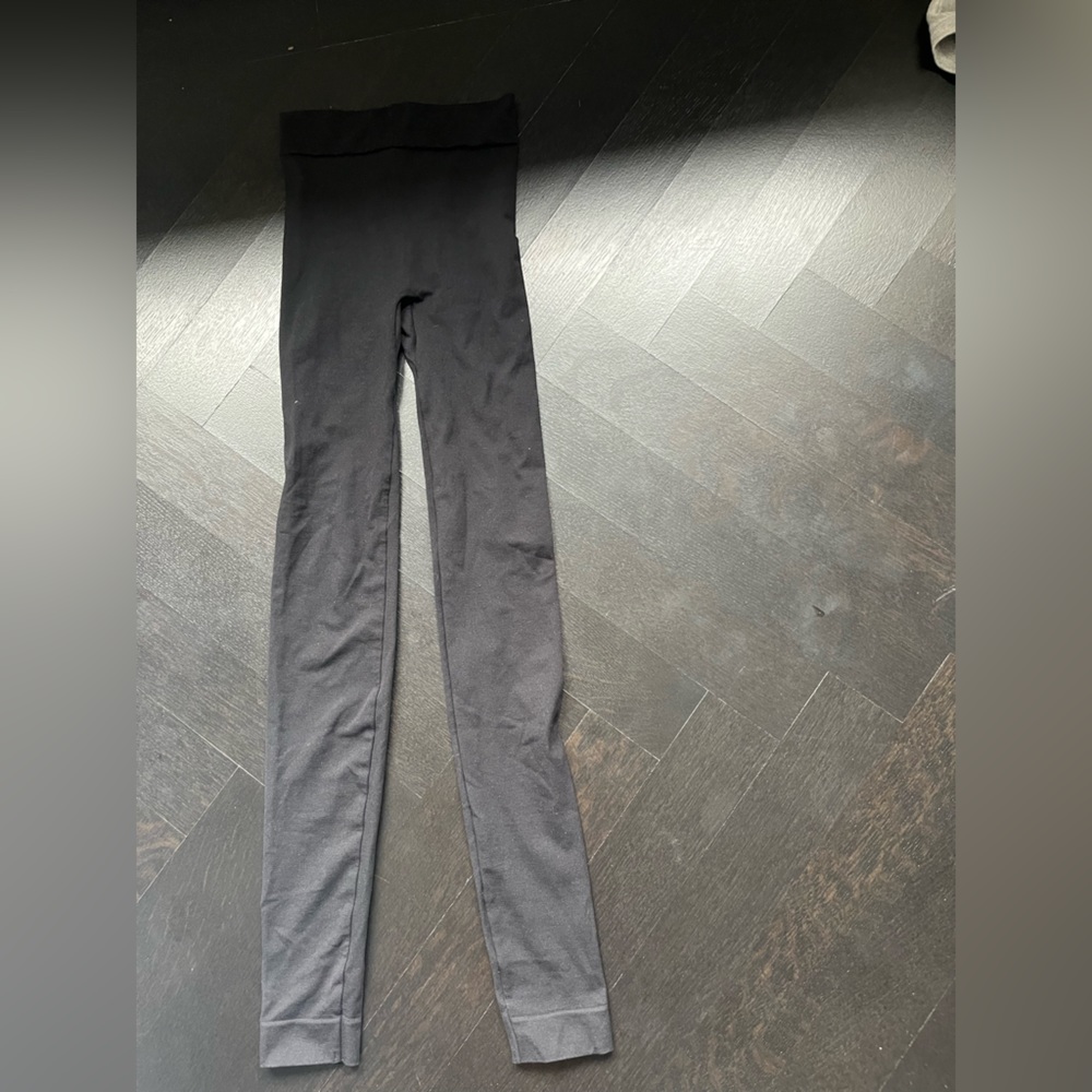 Wolford size S black leggings